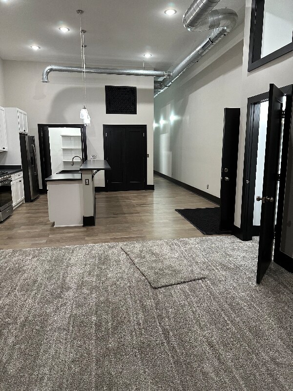 Building Photo - 430-432 Main St