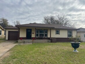 Building Photo - 3504 Jane Ln