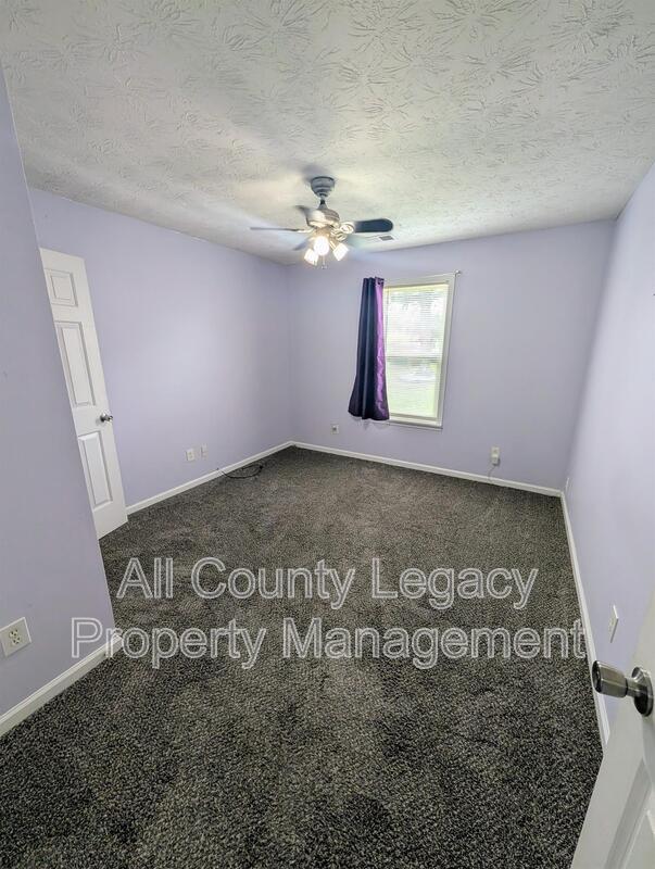Building Photo - 3648 Range Way