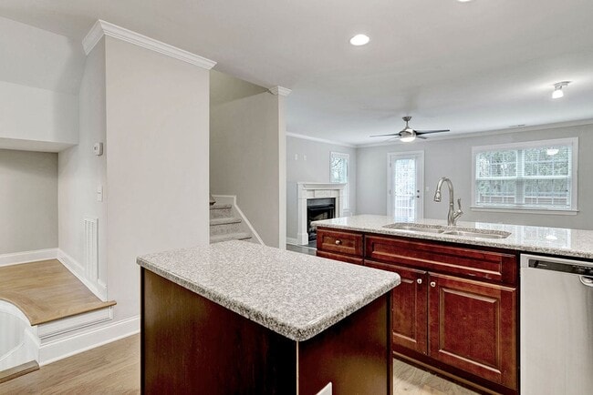 Building Photo - MOVE IN READY! – Gorgeous 4BR/4BA Townhome in Villages of Apex, 1 mile to DT Apex!