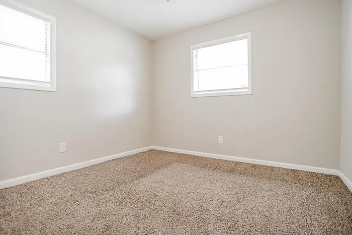 Building Photo - 806 Wright Dr