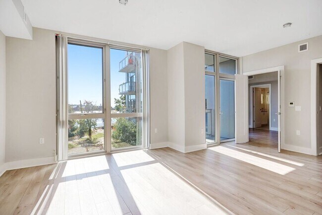 Building Photo - 88 V St SW