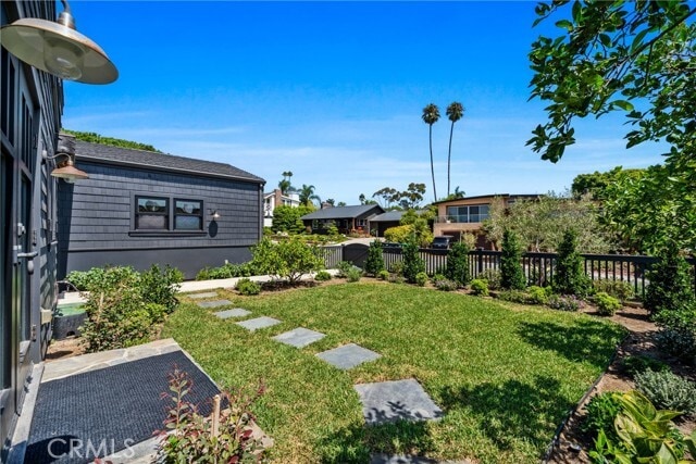 Building Photo - 531 De Anza Dr