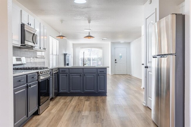 Building Photo - 2012 Balsam Way