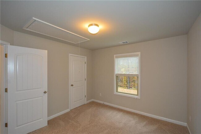 Building Photo - 4036 Water Mill Dr