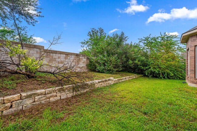 Building Photo - Beautiful 3 bedroom, 2 bathroom home in Northwest Austin!!!