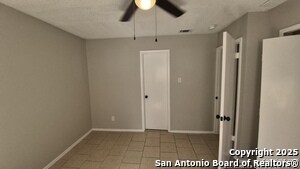 Building Photo - 11914 Alamo Blanco St