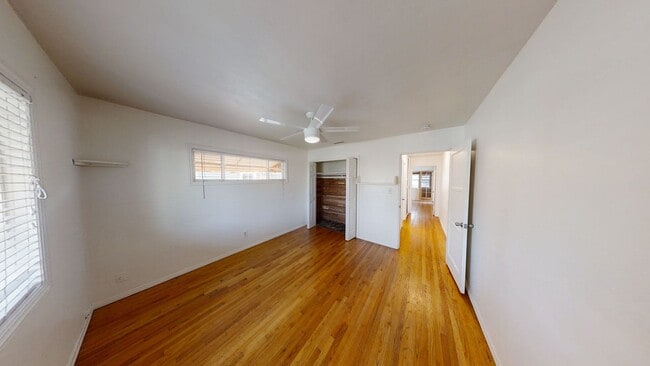 Building Photo - 3BD/2BA on Dorothy Drive!