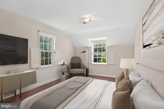 Building Photo - 4849 Rodman St NW