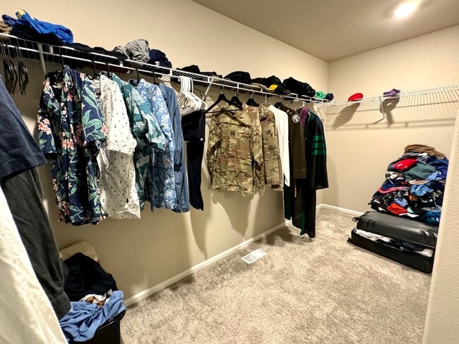 Building Photo - Charming 3-Bedroom Home in DuPont, WA