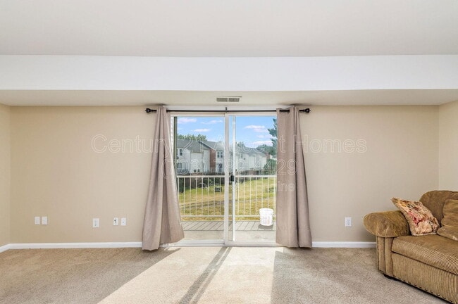 Building Photo - 14447 Cool Oak Ln