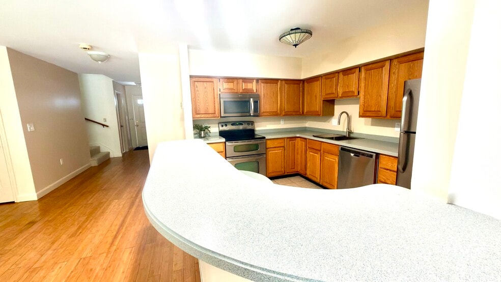Building Photo - 26 Lions Ln