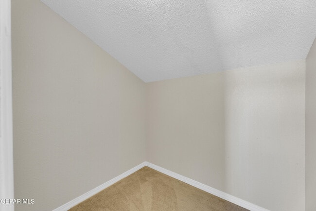 Building Photo - 11330 Loma Del Sol Dr
