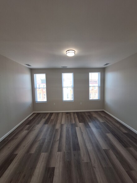 Building Photo - 1729 Druid Hill Ave