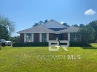 Building Photo - 770 Wedgewood Dr