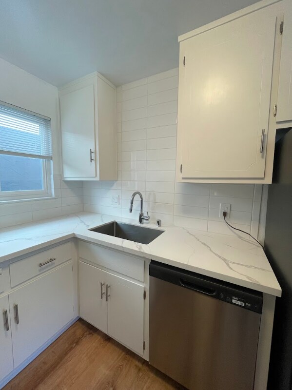 Building Photo - 1205 Geraldine Way