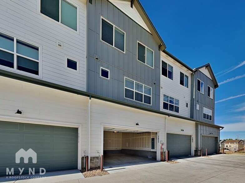 Building Photo - 7025 Cumbria Ct