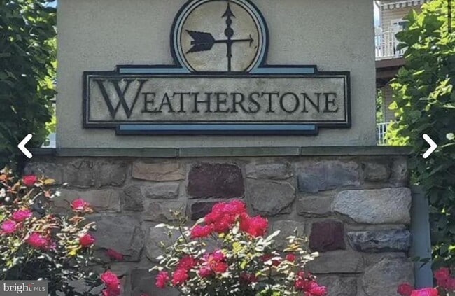 Building Photo - 358 Weatherstone Dr