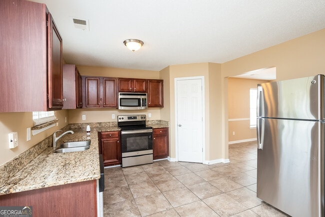 Building Photo - 8311 Champion Trail