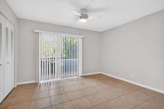 Building Photo - 378 Sheffield P