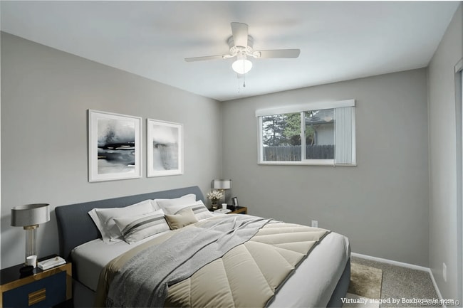 Building Photo - 3644 W 90th Pl