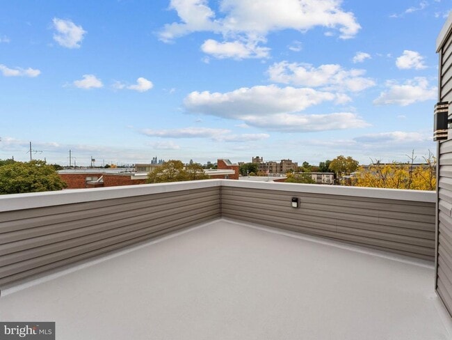 Building Photo - 1682 N 54th St