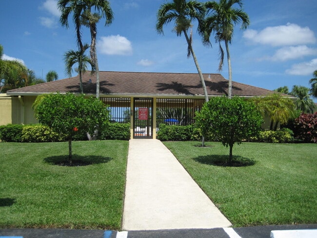 Building Photo - 16422 Straw Way