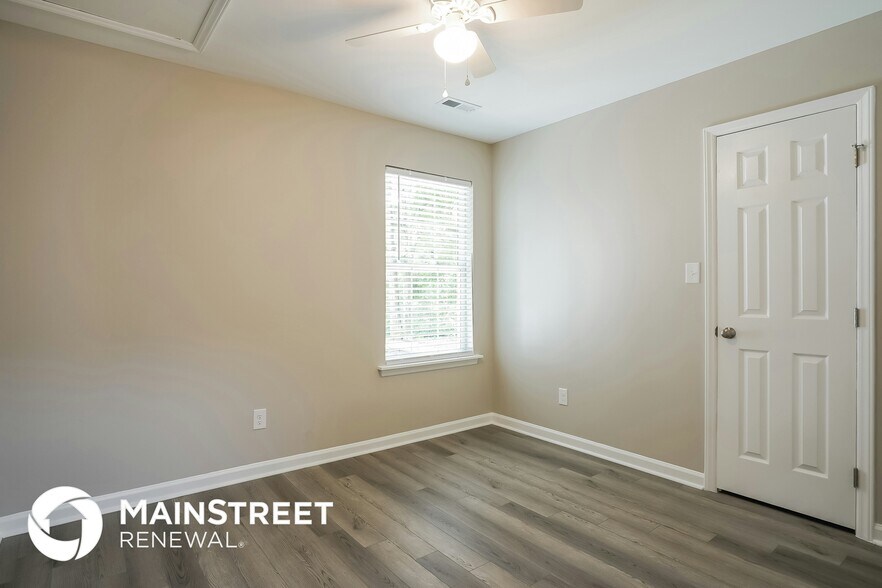 Building Photo - 805 Nivison Ct