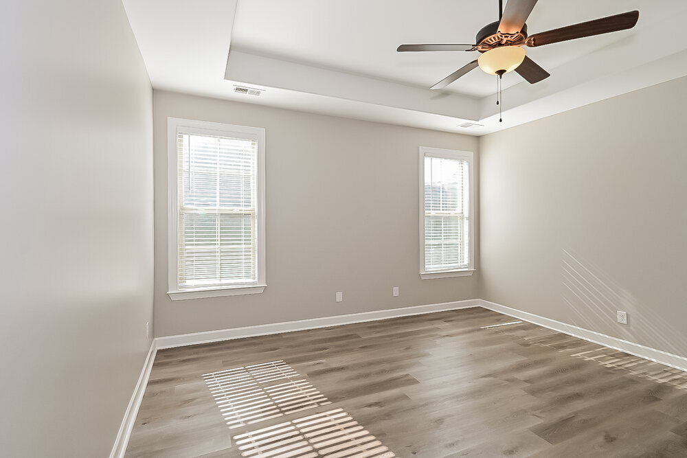 Building Photo - 40 Donna Lyn Dr