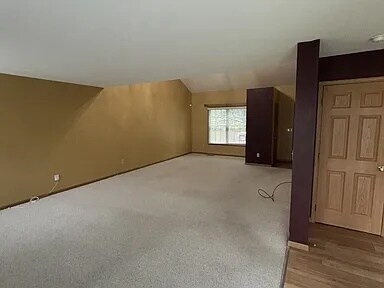 Building Photo - 8629 Fernbrook Dr