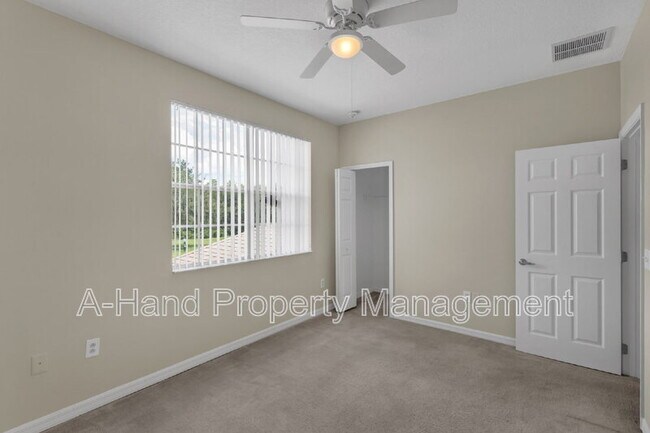 Building Photo - 1413 Retreat Cir