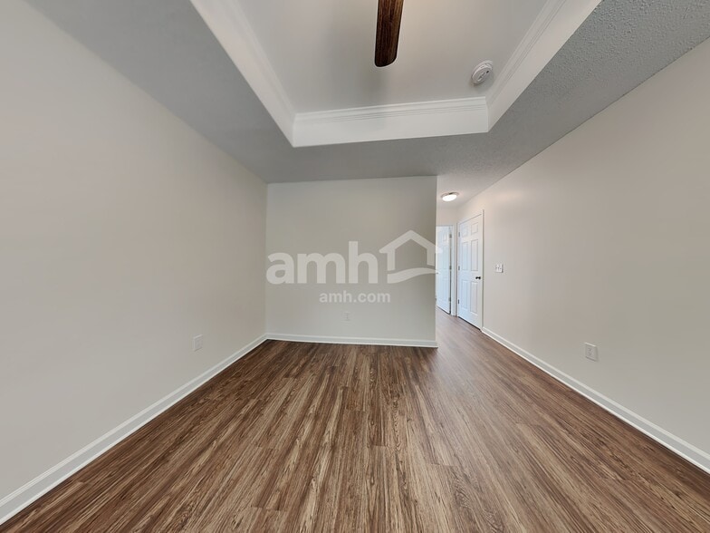 Building Photo - 159 Arbor Village Dr