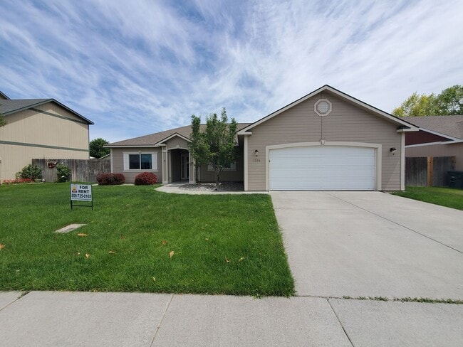 Building Photo - 1506 Desert Springs Ave