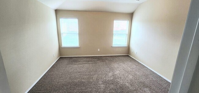 Building Photo - 1209 Nocona Dr