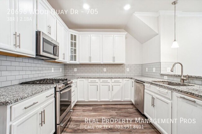 Building Photo - 20696 Wood Quay Dr
