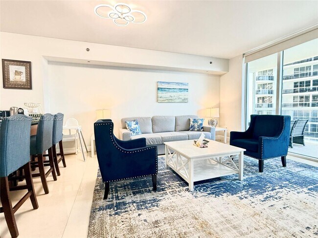 Building Photo - 1830 S Ocean Dr