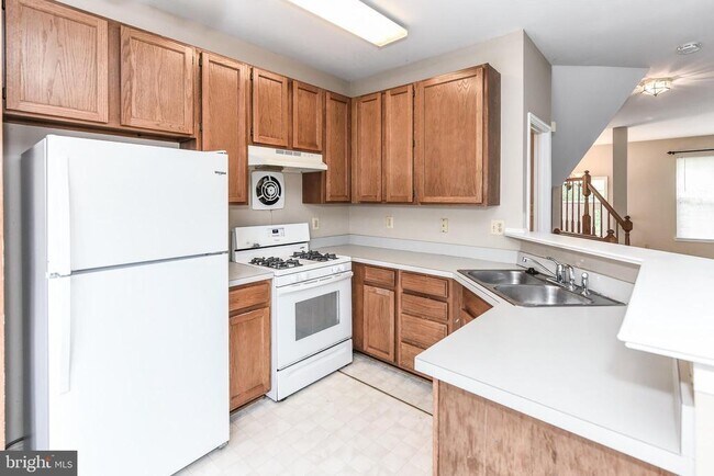 Building Photo - 13100 Watchwood Ln