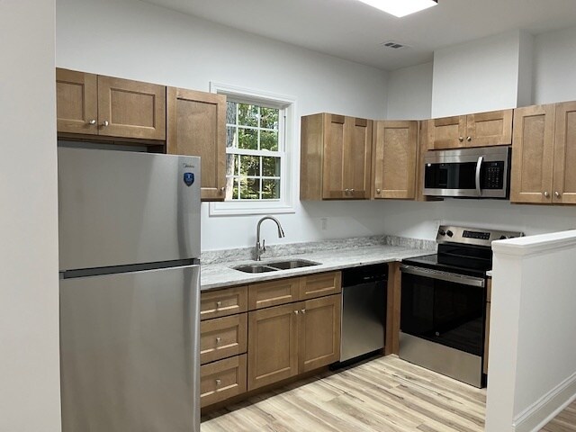 kitchen - 115 Wild Primrose Ln