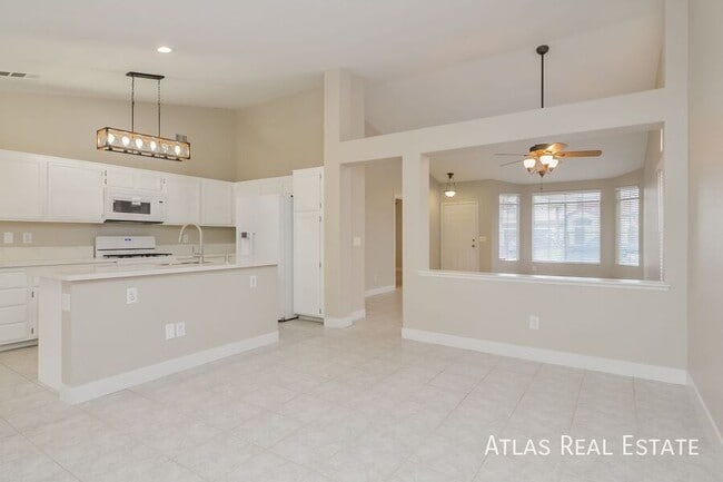 Building Photo - 6093 Bing Cherry Dr