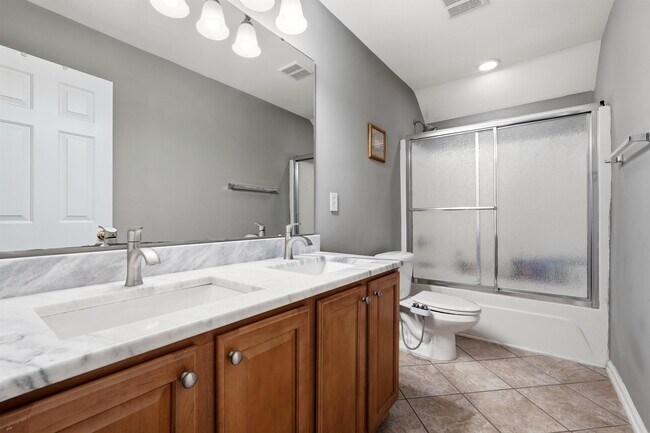 Building Photo - 2834 Farmer Brown Ct