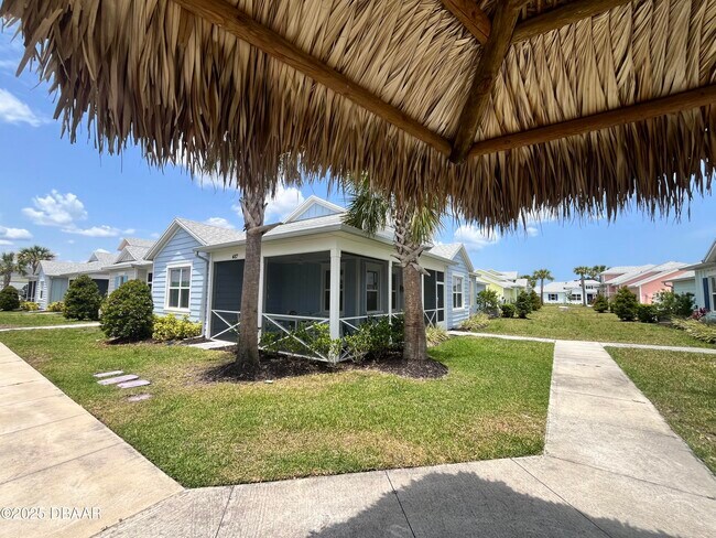 Primary Photo - 487 Margaritaville Ave
