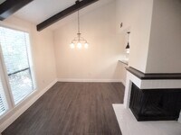 Building Photo - Stunning All Upgraded 2/2 Condo x Rent @ Winter Park Village next to Full Sail !