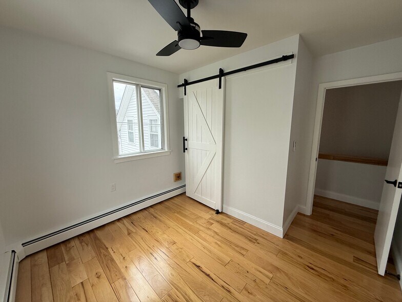 Building Photo - 19-21 Kentville Terrace