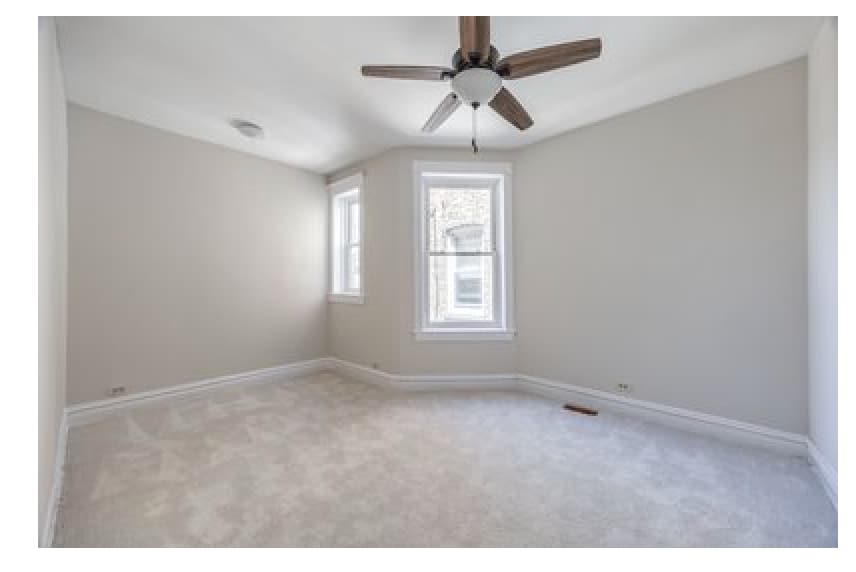 Building Photo - 2118 N Avers Ave