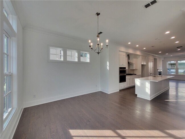 Building Photo - 6667 Prelude Dr