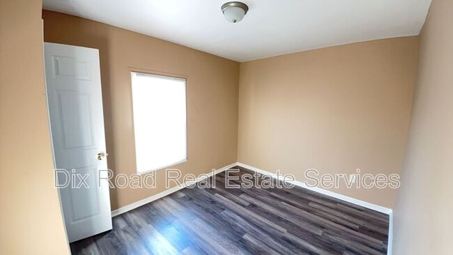 Building Photo - 1503 Smith Ave