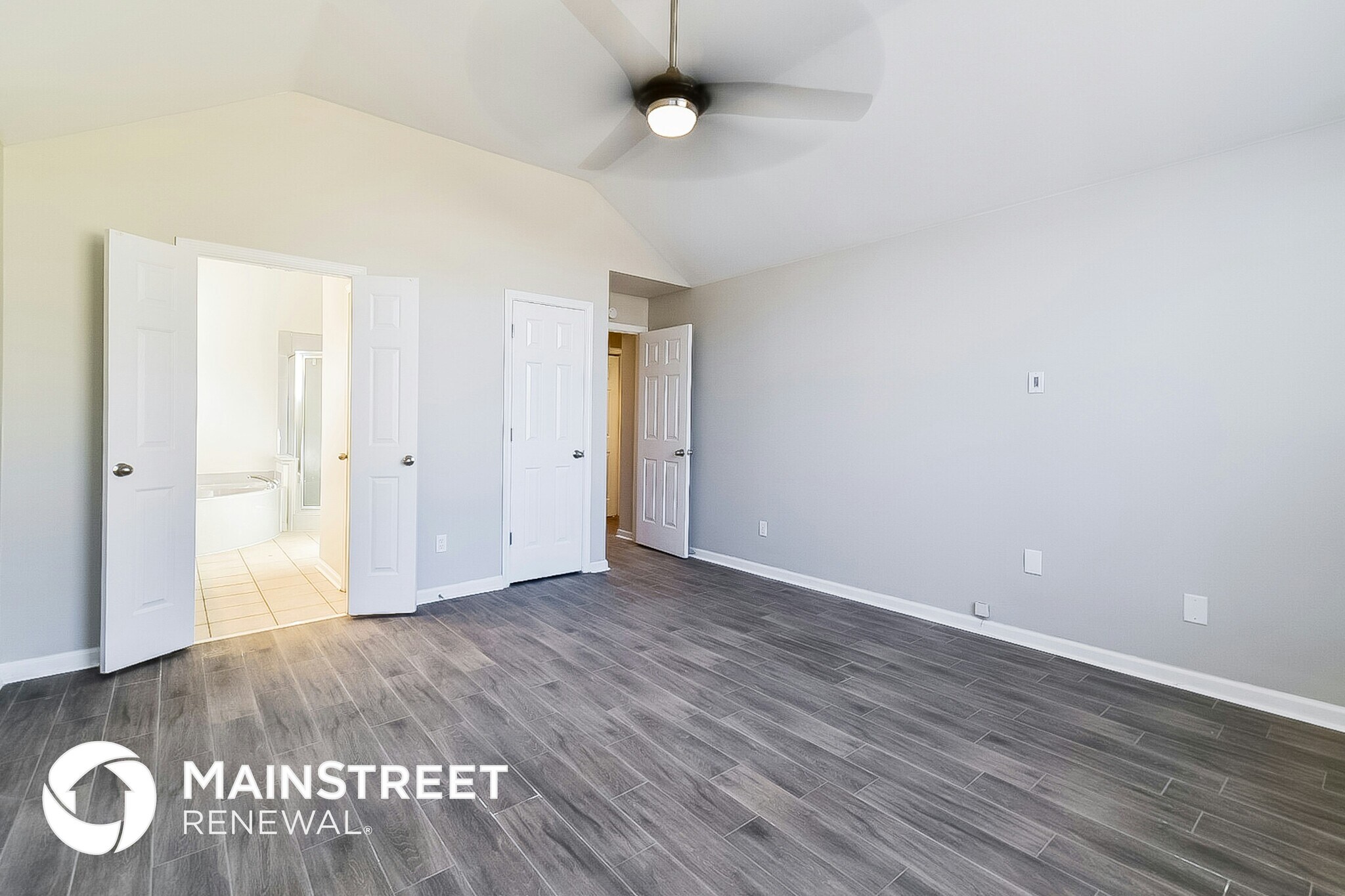 Building Photo - 7082 Parkbrook Ln