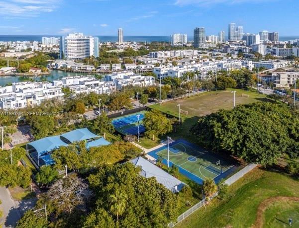 Building Photo - 41 N Shore Dr