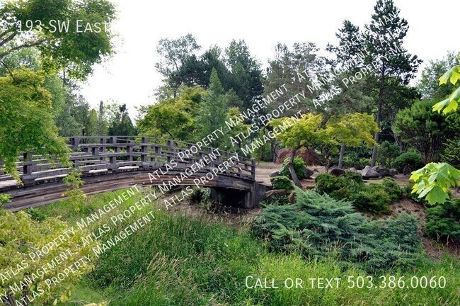 Building Photo - *LIMITED TIME ONLY!* 2-Months Rent concess...