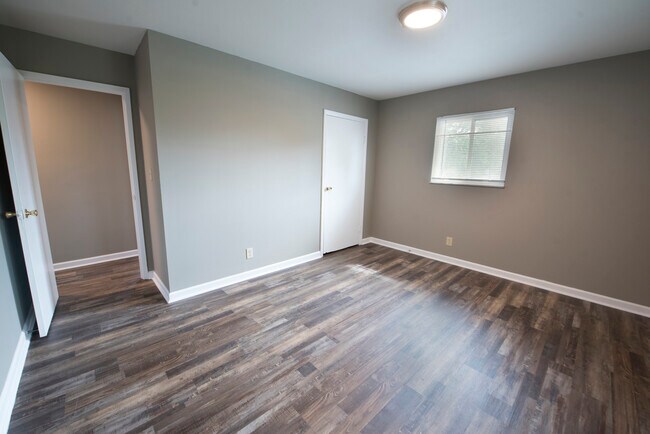 Building Photo - 5258 Kornwal Dr
